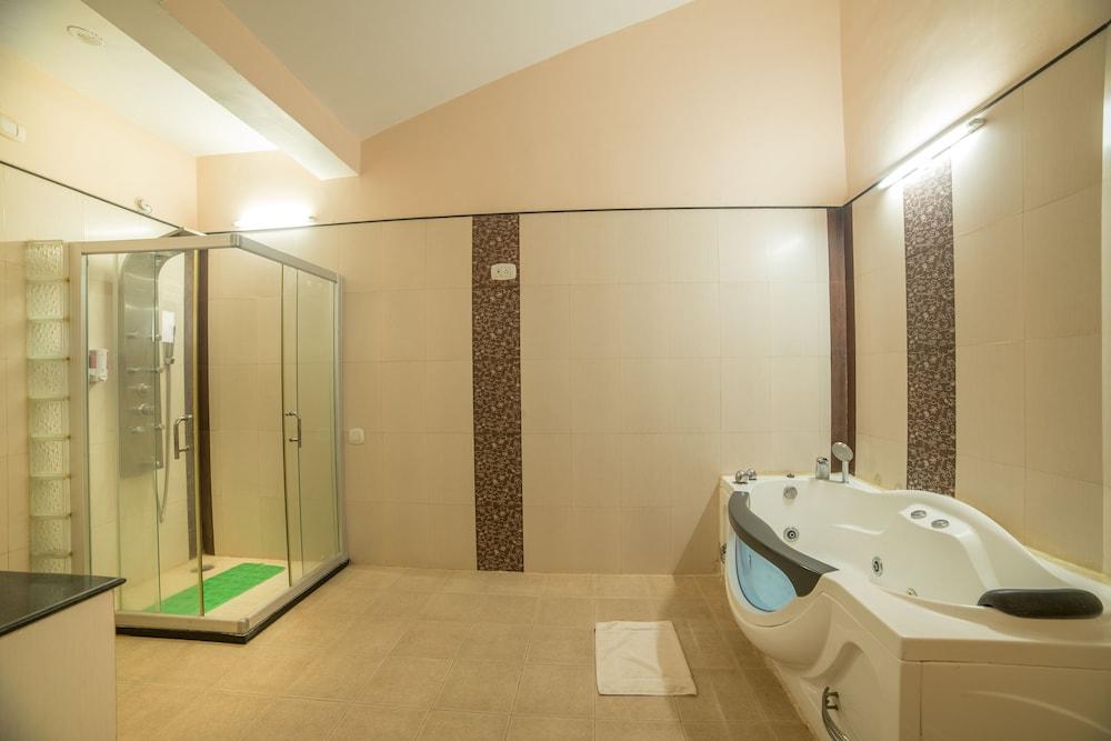 Vijayshree Resort And Heritage Village Hospet Exterior photo