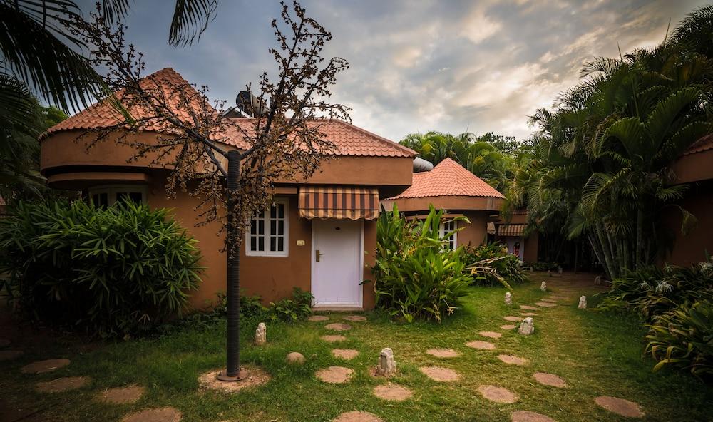 Vijayshree Resort And Heritage Village Hospet Exterior photo