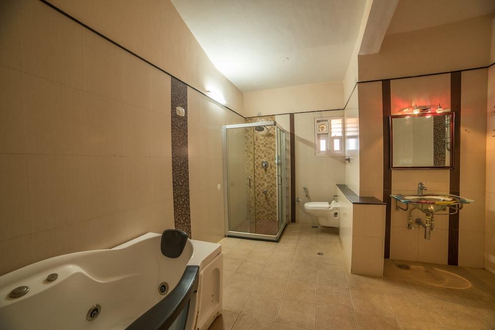 Vijayshree Resort And Heritage Village Hospet Exterior photo