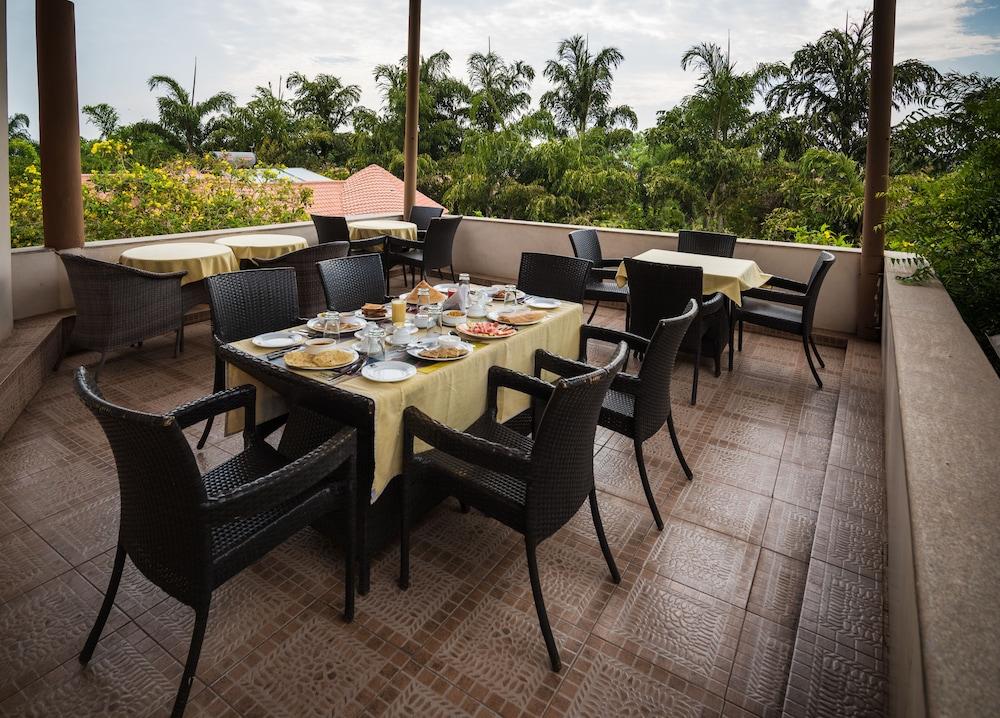 Vijayshree Resort And Heritage Village Hospet Exterior photo